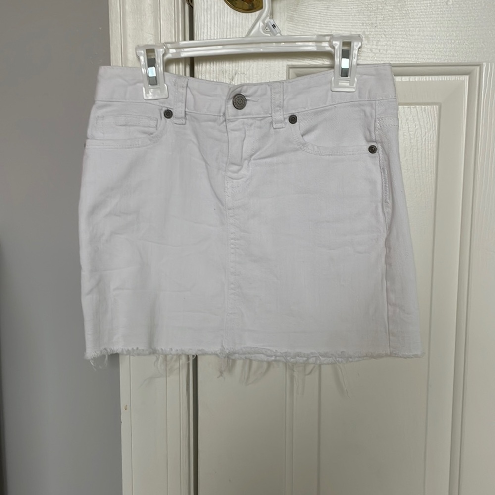 Old navy white jean skirt